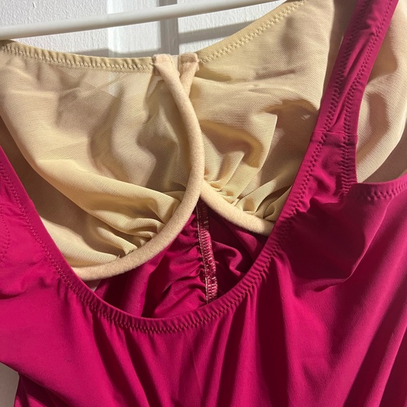 Pink Ruffled Swimsuit Top - Picture 4 of 4